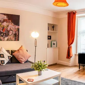 Mycosy Near The Park , Dundee United Kingdom
